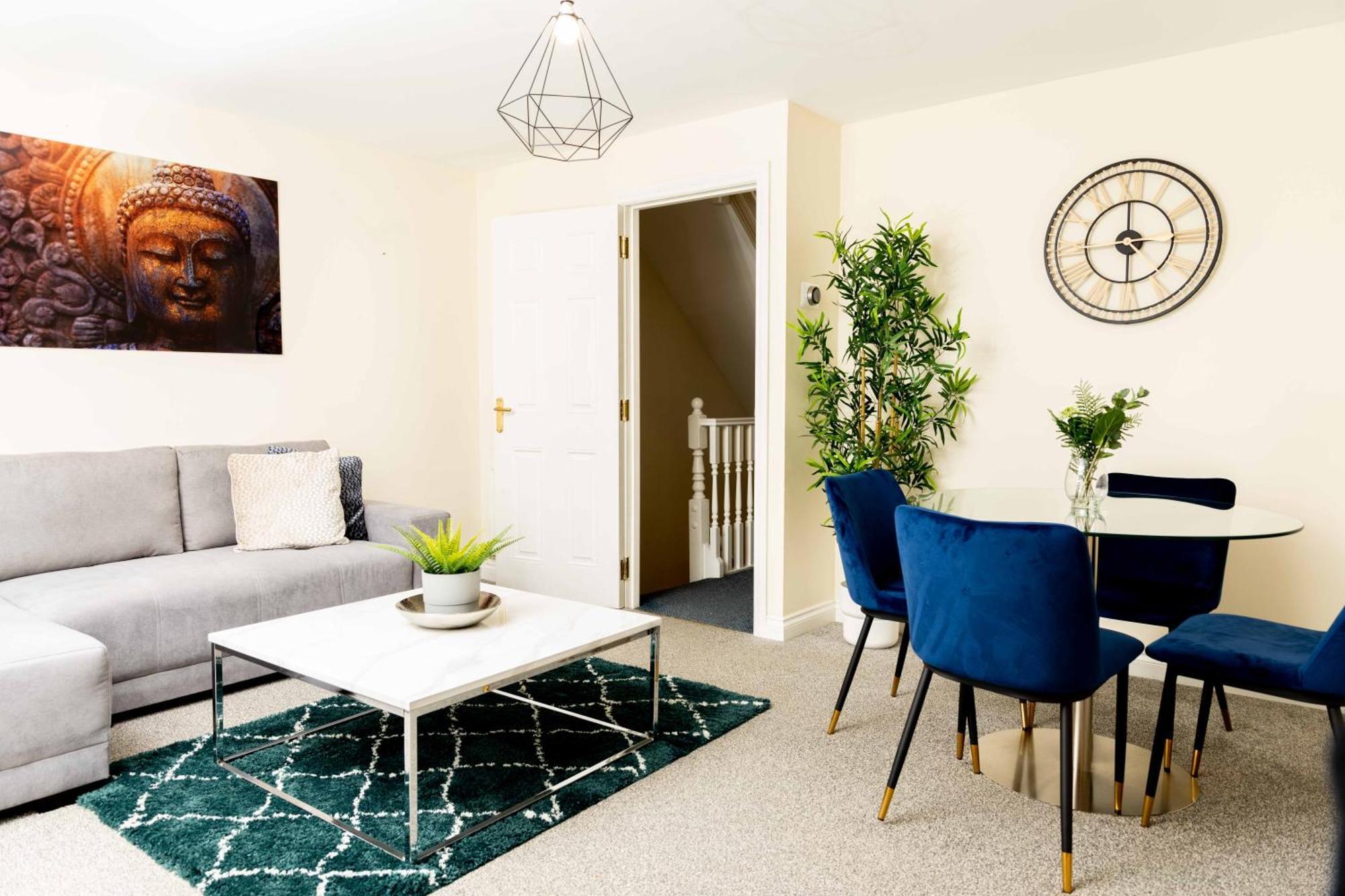 Livingston North Station Apartments Bagian luar foto